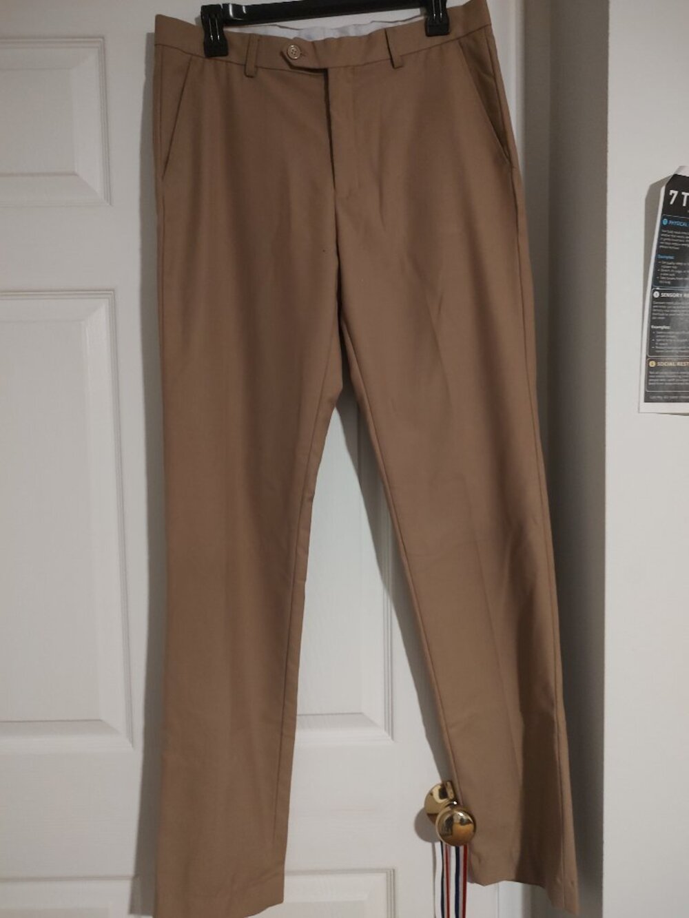 Business Style - Picture 1 of 2